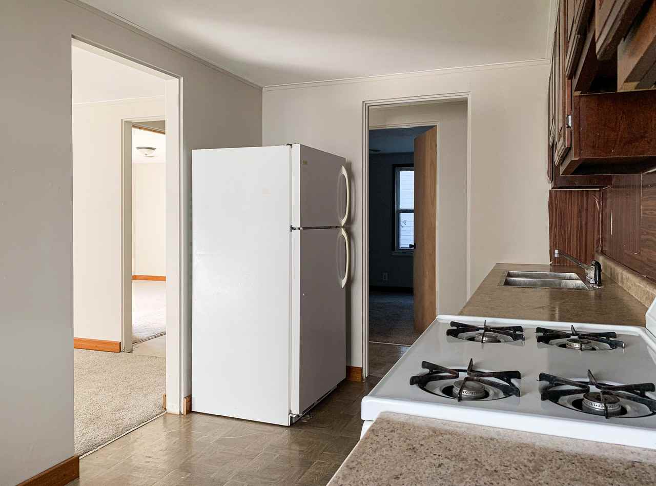 1233 Obrien St - Photo 7 of 29