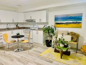 918 Saint Clarens Avenue - Photo 1 of 1