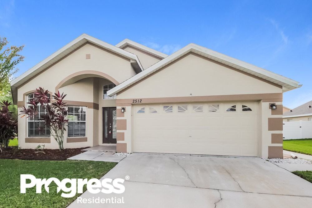 2512 Balmoral Dr - Photo 2 of 21