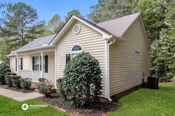 64 Shire Ct - Photo 2 of 16