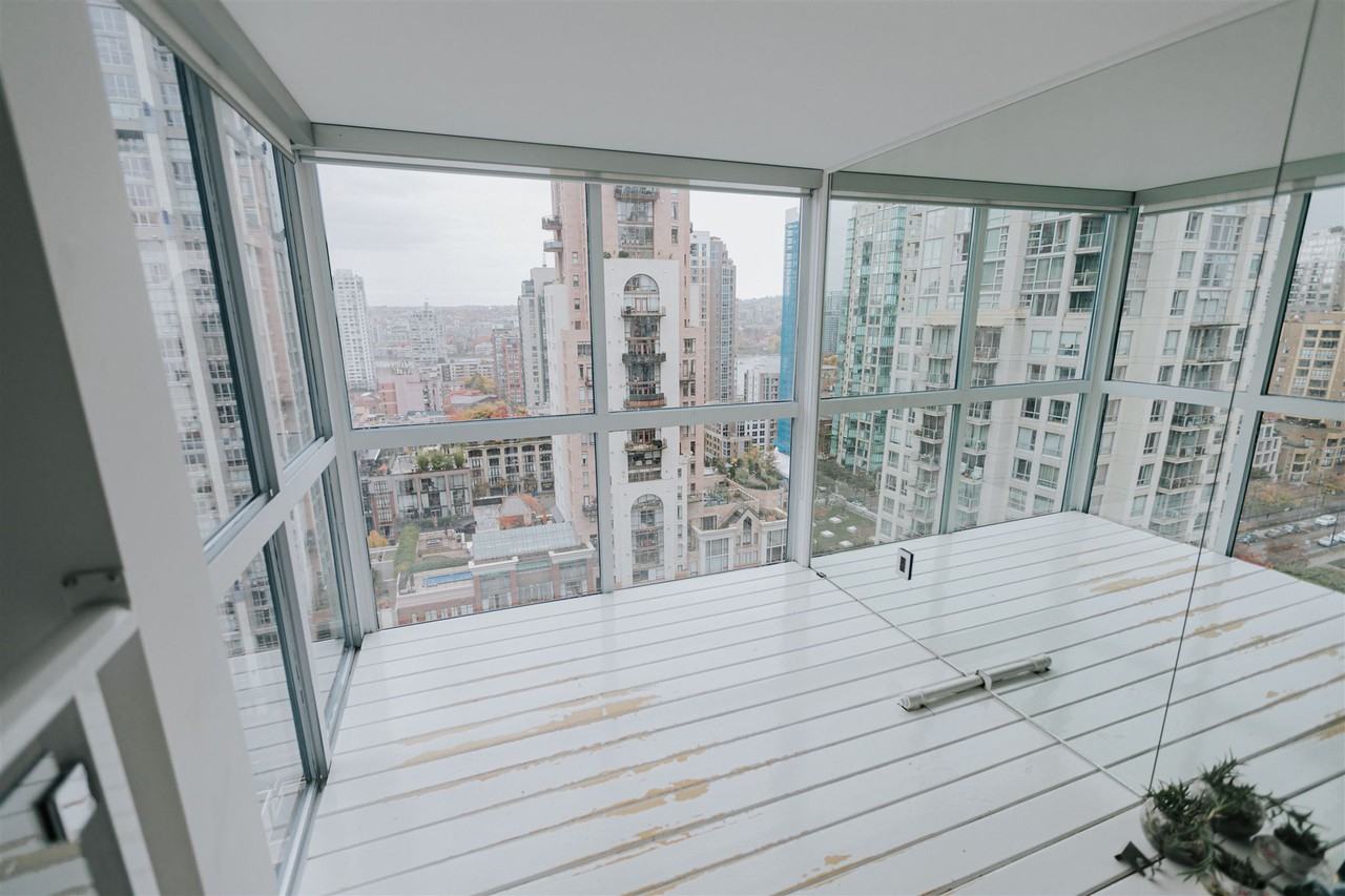 1238 Seymour Street #1009 - Photo 5 of 18