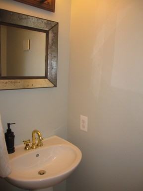 1721 Kingsgate Ct - Photo 3 of 18