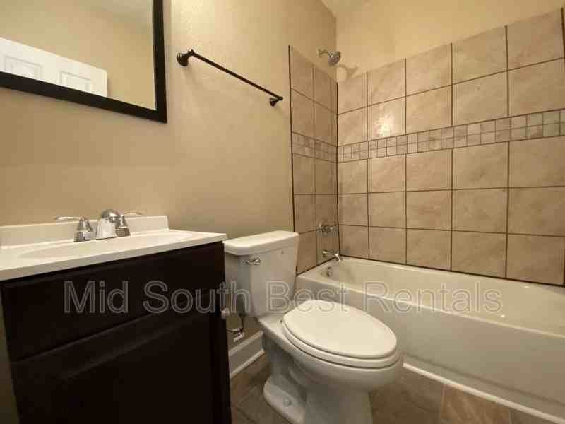 2701 Lincoln Ave - Photo 5 of 5