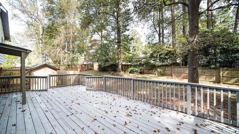 2820 Meadow Lark Trl - Photo 4 of 21