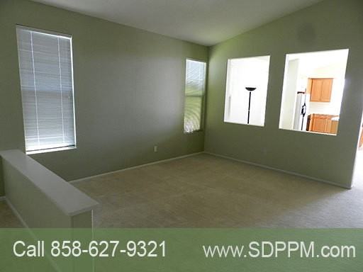 6235 Sunset Crest Way - Photo 3 of 14