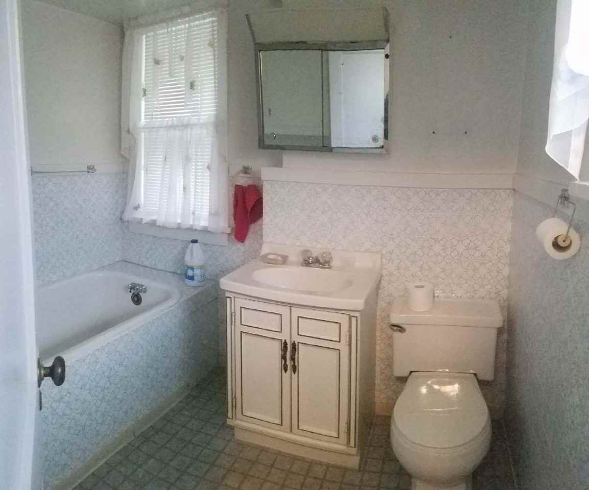 106 Block St #1 - Photo 6 of 9