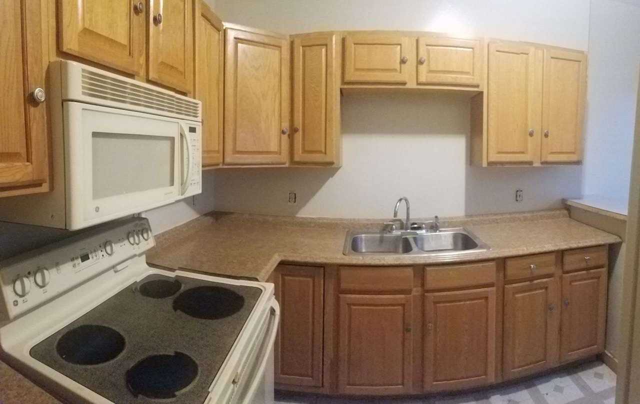 224 Randolph St #1 - Photo 5 of 14