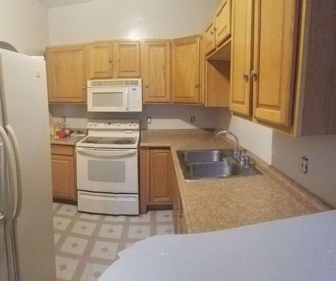 224 Randolph St #1 - Photo 6 of 14