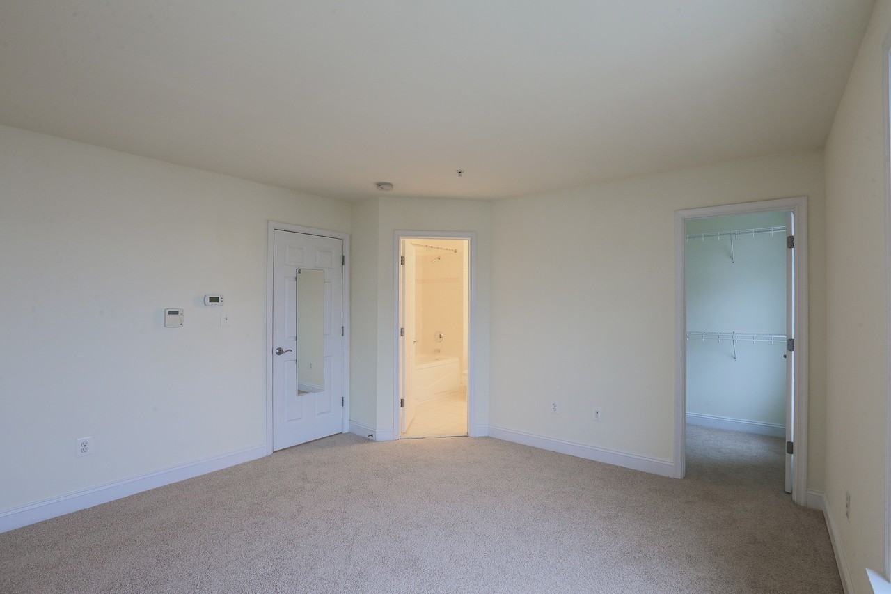 803 Mchenry St #1 - Photo 6 of 12