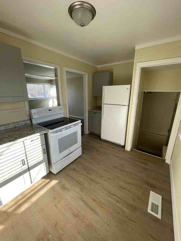 3720 2nd Ave S #1 - Photo 6 of 14