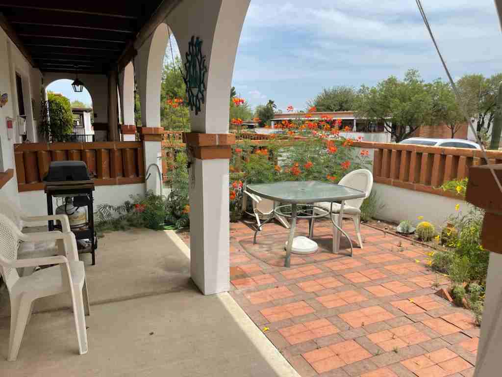 262 S Paseo Quinta #1 - Photo 2 of 17