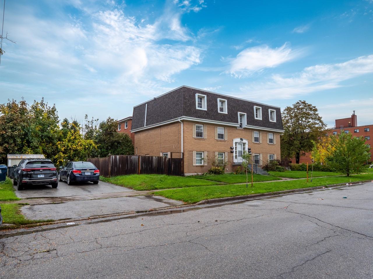 Camperdown Apartments 1 Camperdown Ave, Toronto, ON M9R 3T1 Zumper