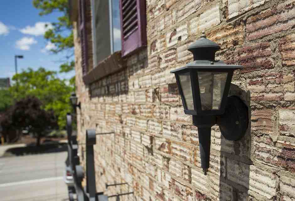 60 South - Photo 2 of 6