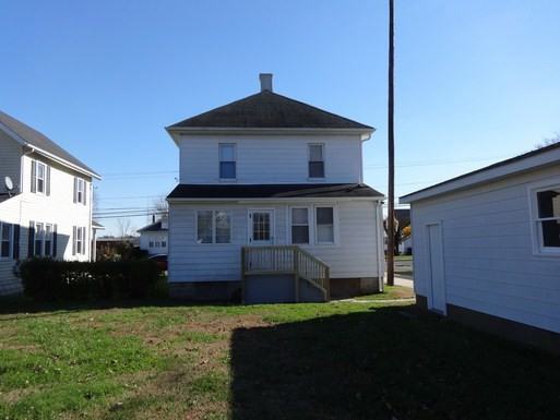 209 Delaware Ave - Photo 2 of 7