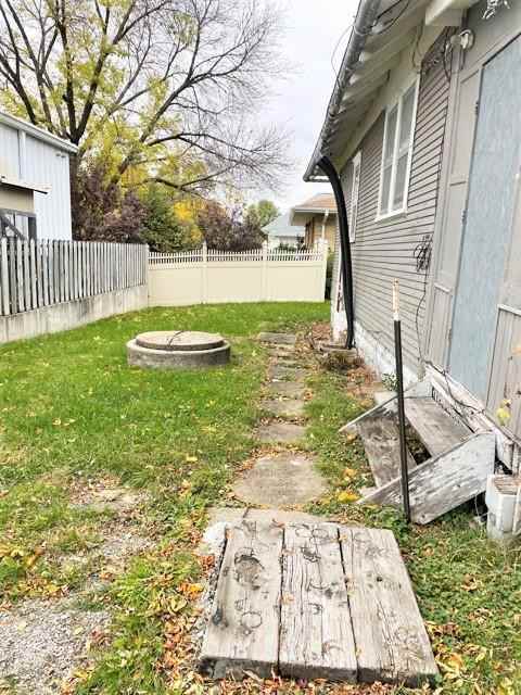 310 Pullen Ave - Photo 3 of 20