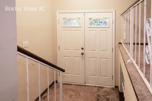 1442 E Willow Dr - Photo 3 of 33