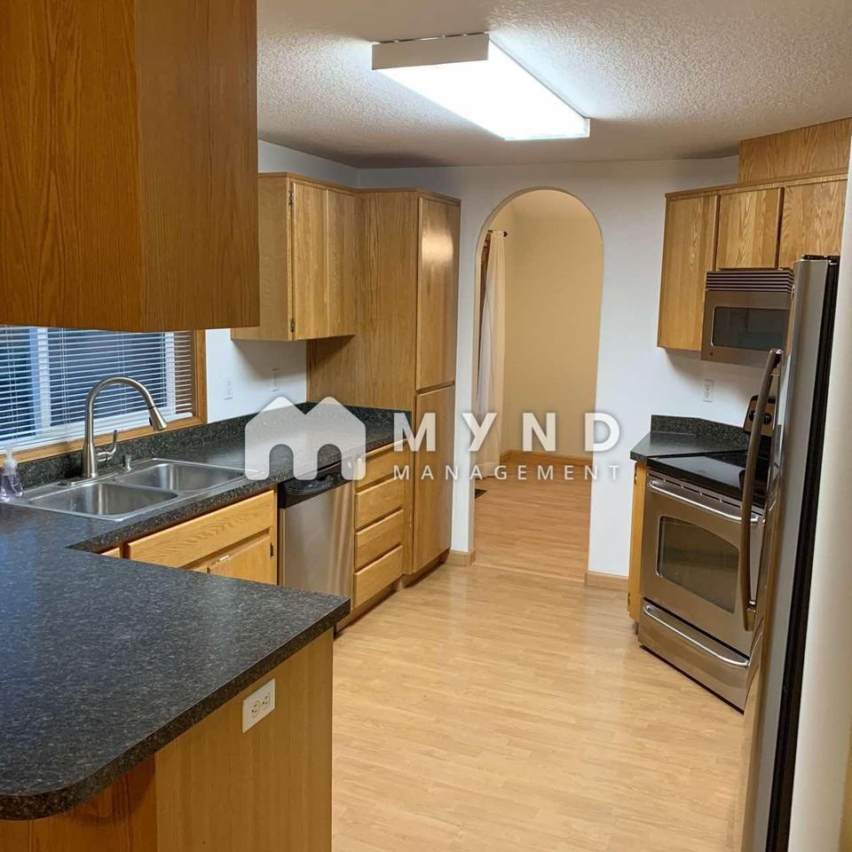 16483 Sw Cornus Ct - Photo 3 of 27