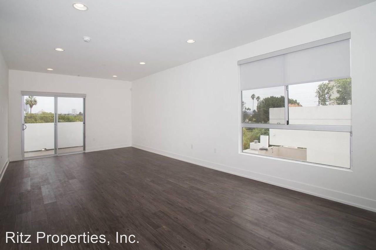 2028 S. Bentley Ave - Photo 3 of 10