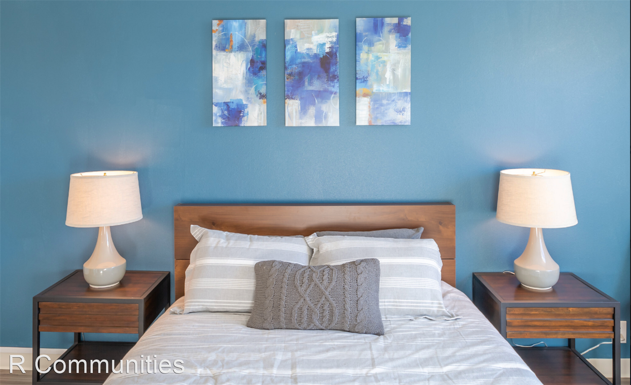 2515 Burnet Ave. - Photo 3 of 3