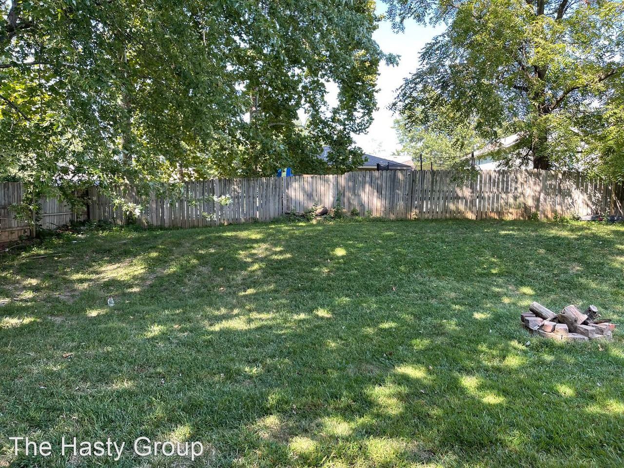 8608 8608 NW 83rd St. - D - Photo 3 of 10