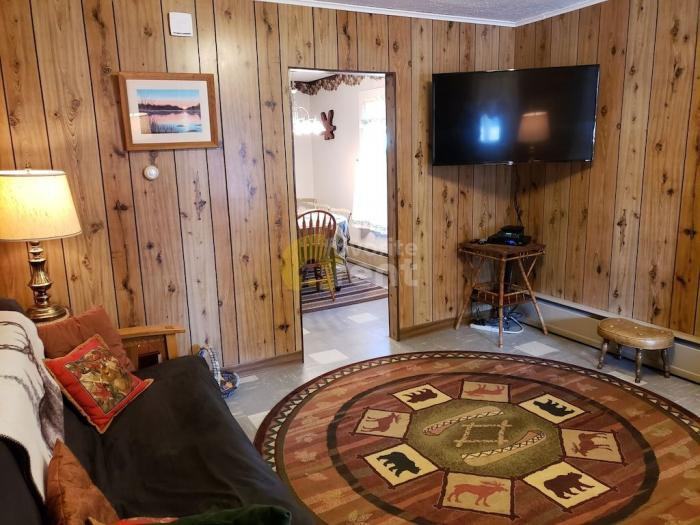 140 North St - Photo 2 of 5