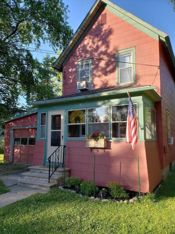 140 North St - Photo 3 of 5