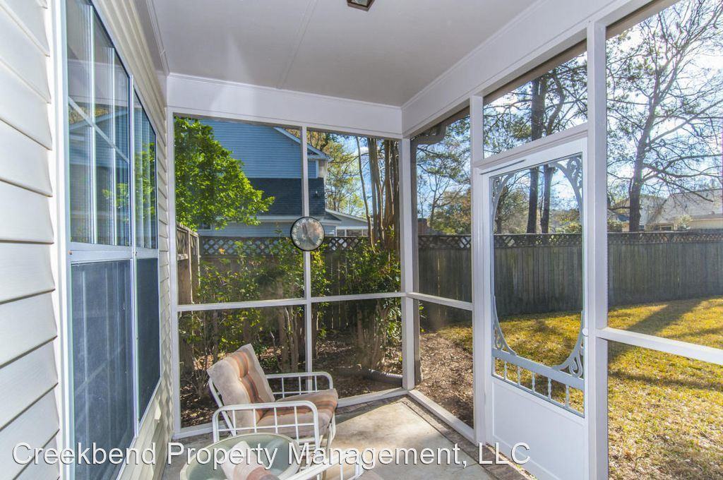 103 Mallory Dr - Photo 3 of 22