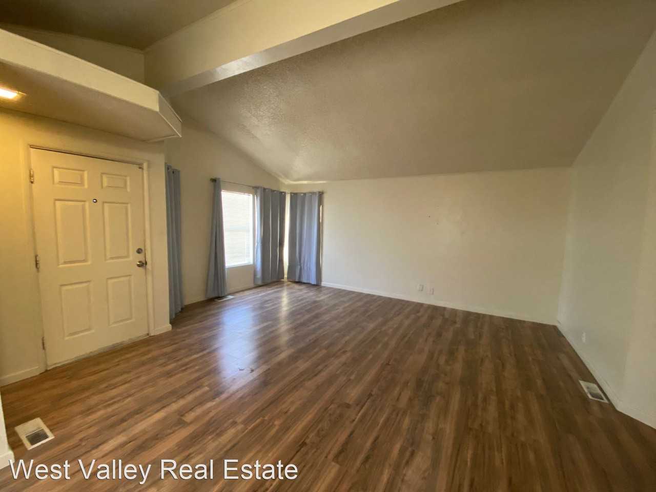 401 Adeline St - Photo 3 of 16