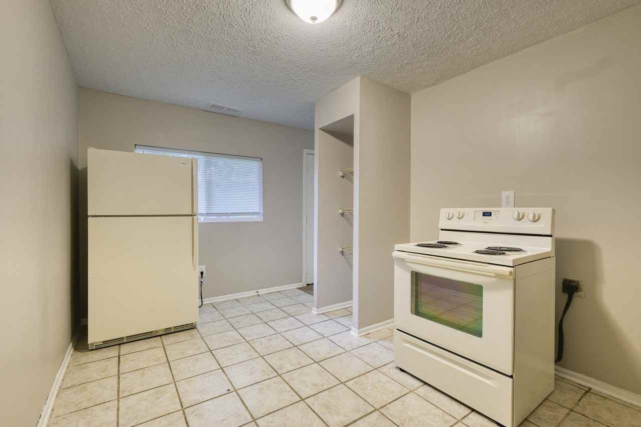 1020 E 13Th Ave - Photo 2 of 13