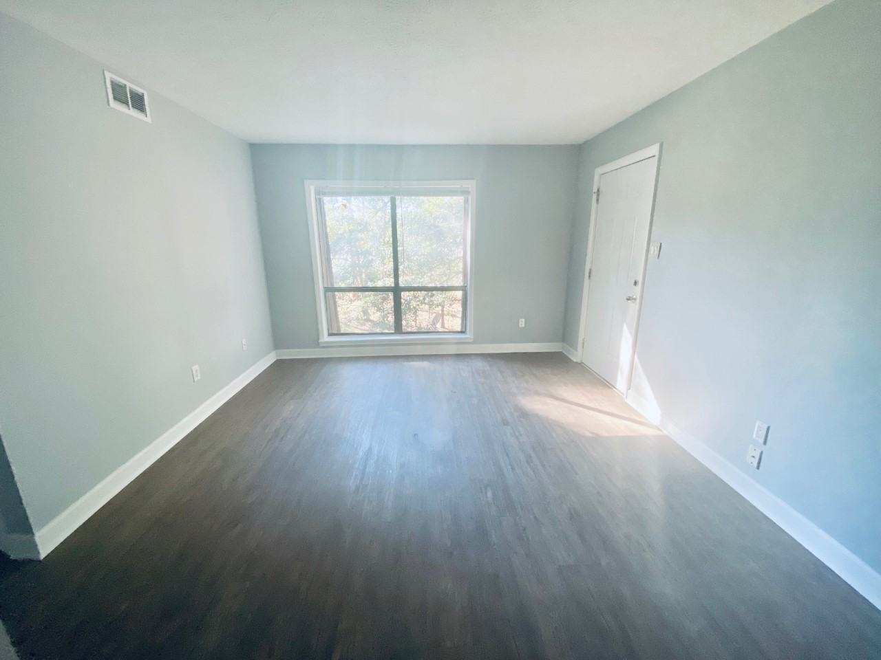 615 Carter Ln #D7 - Photo 5 of 21