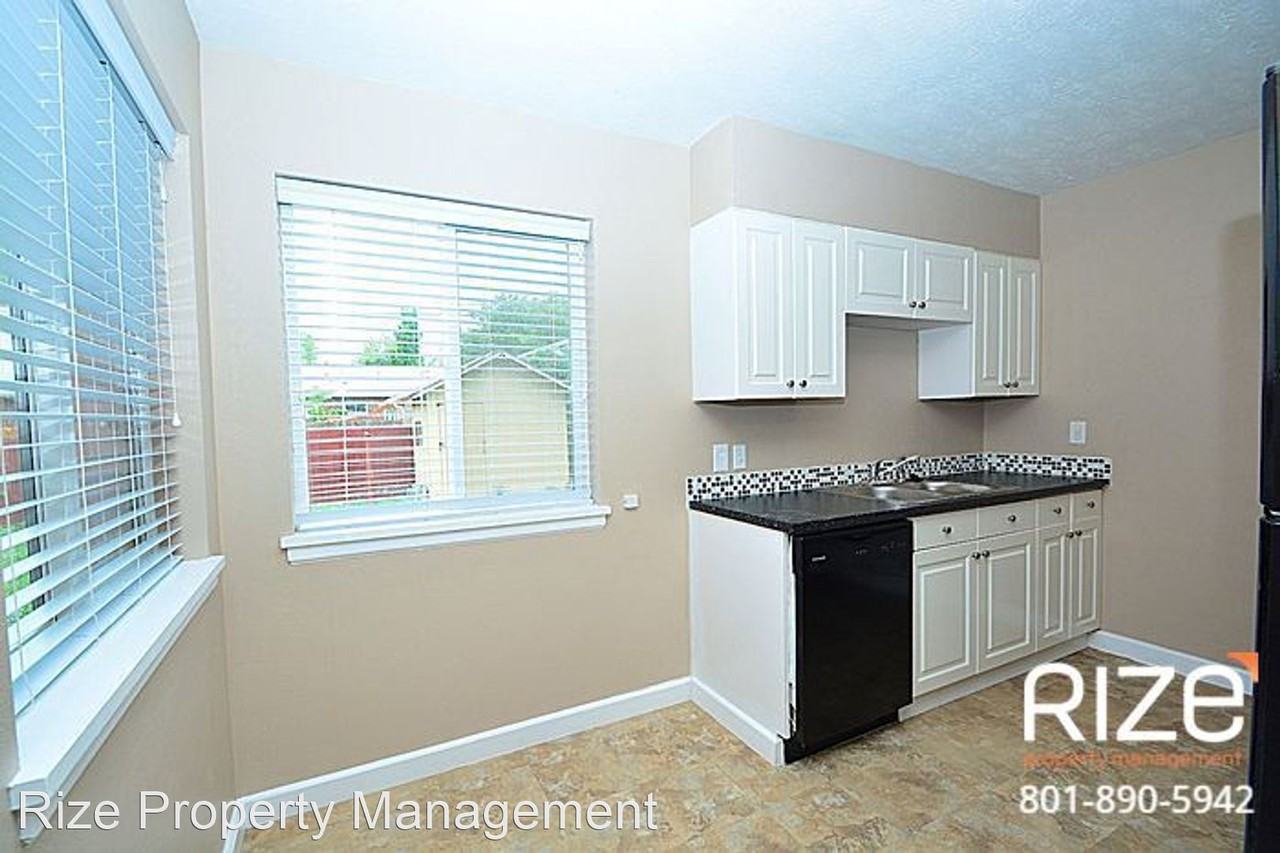 1003 W 1000 N - Photo 3 of 22