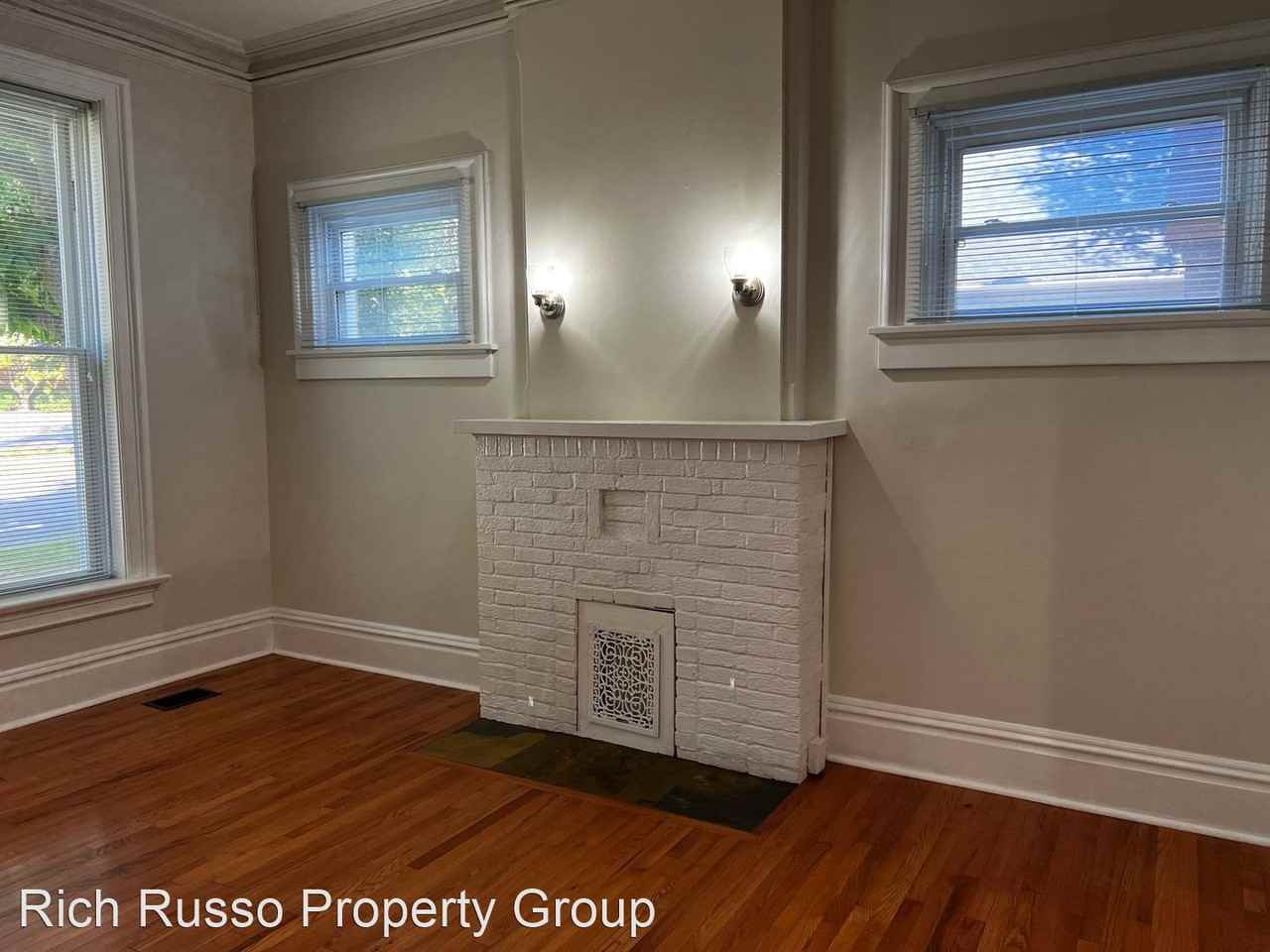 81 Park Ave - Photo 2 of 32