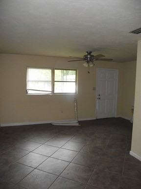 709 NW 19th Ave #709 - Photo 3 of 6