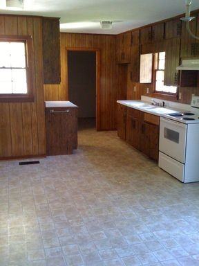 1427 Montevallo Rd - Photo 2 of 10