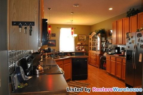 1962 Sierra Dr - Photo 2 of 10