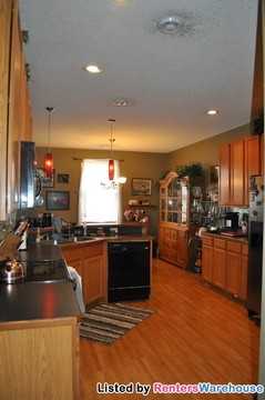 1962 Sierra Dr - Photo 3 of 10