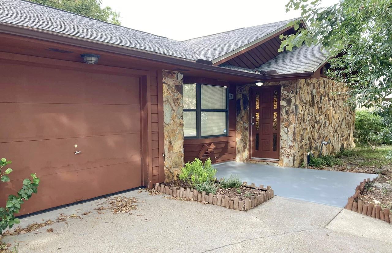 137 Porter Dr - Photo 2 of 24