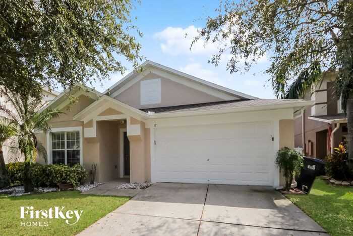 521 Windrose Dr - Photo 2 of 15