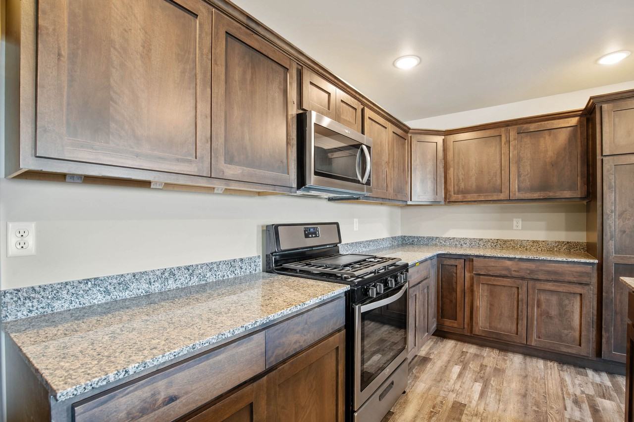 701 Halfpipe St #A - Photo 6 of 17