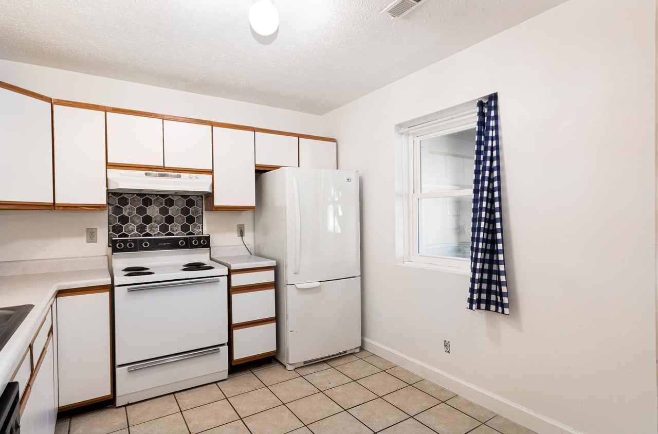 471 Dallas Street #2 - Photo 7 of 13