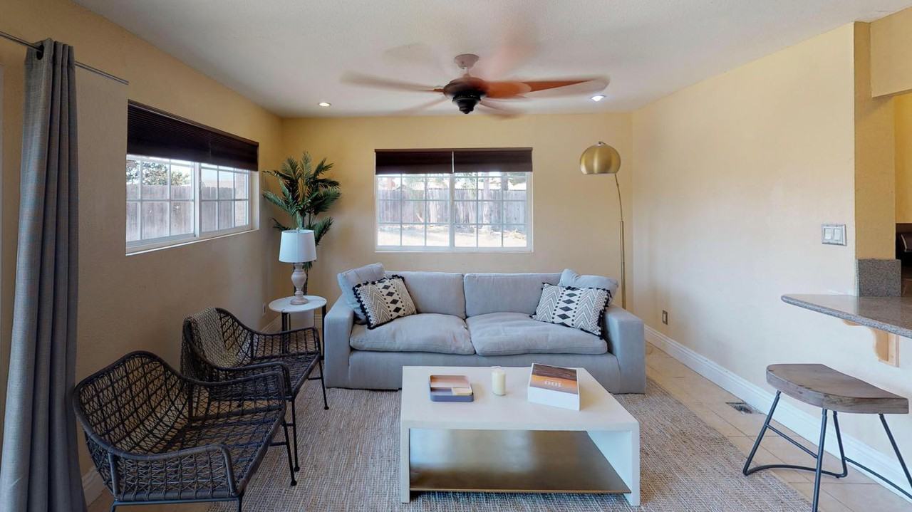 Traditional Mira Mesa home in quiet culdesac Apartments in San Diego