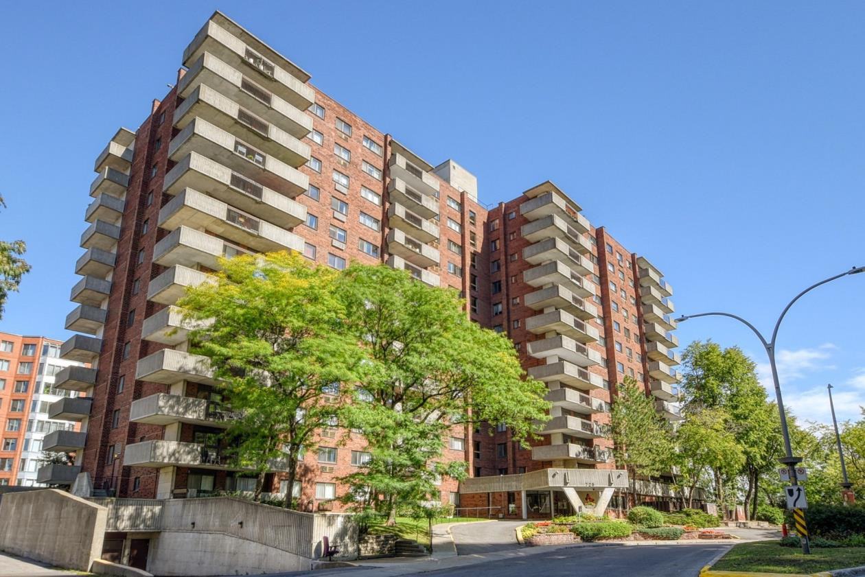 725 Place Fortier 506, Montréal, QC H4L 5B9 3 Bedroom Condo for 2,100