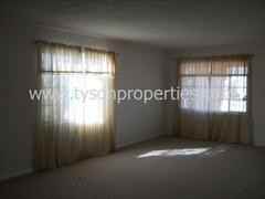 7718 Haines Ave NE - Photo 3 of 15