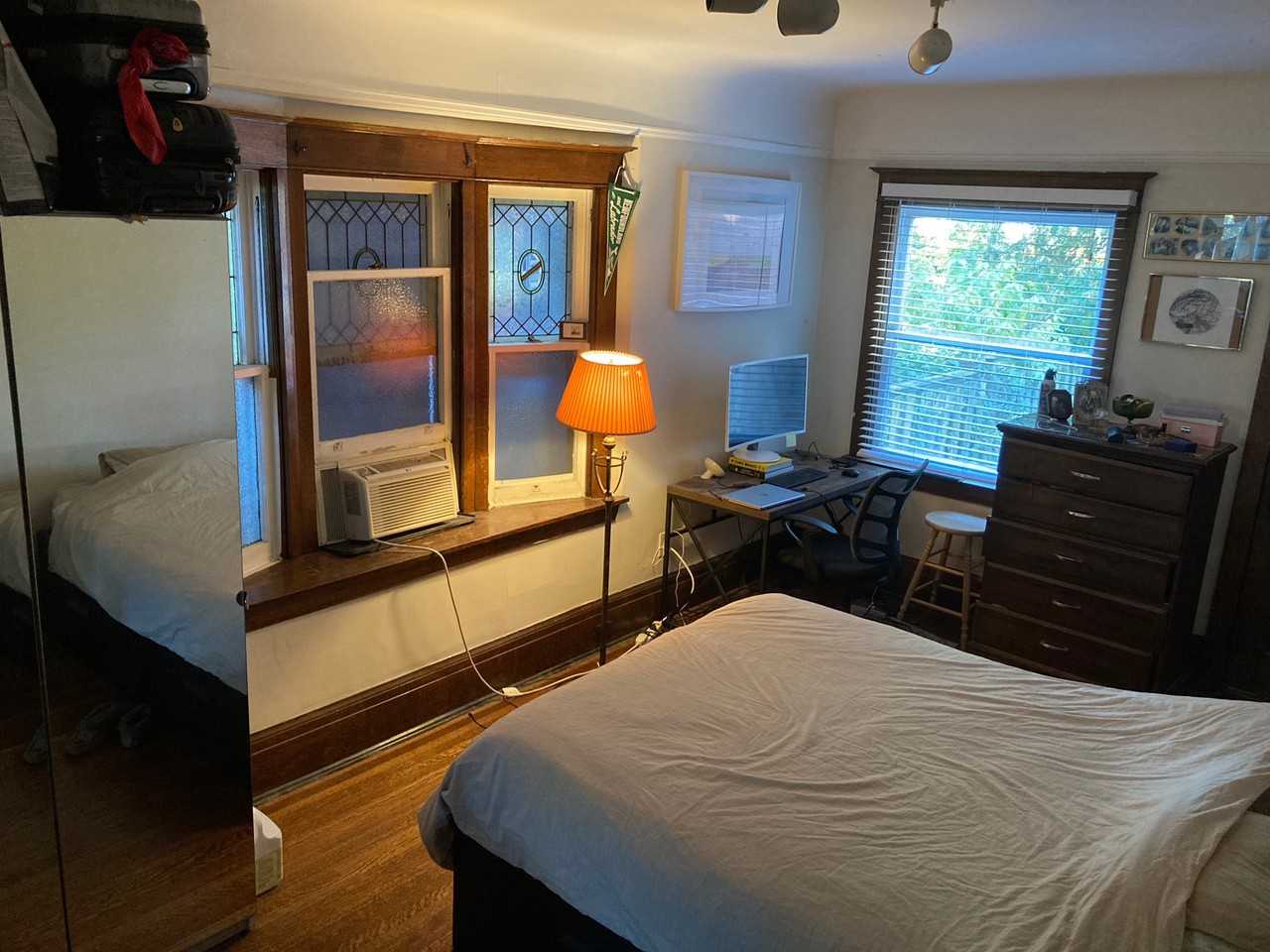 466 Gladstone Avenue - Photo 3 of 4