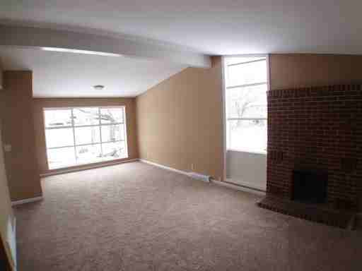 1909 W 23rd St N - Photo 2 of 12