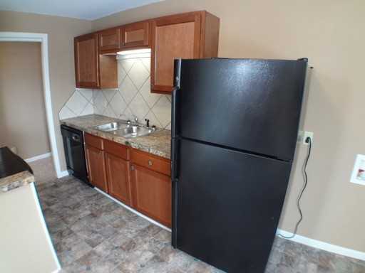 1909 W 23rd St N - Photo 3 of 12