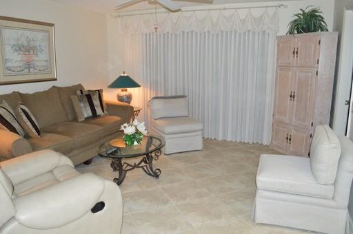 7260 Coventry Ct - Photo 3 of 16