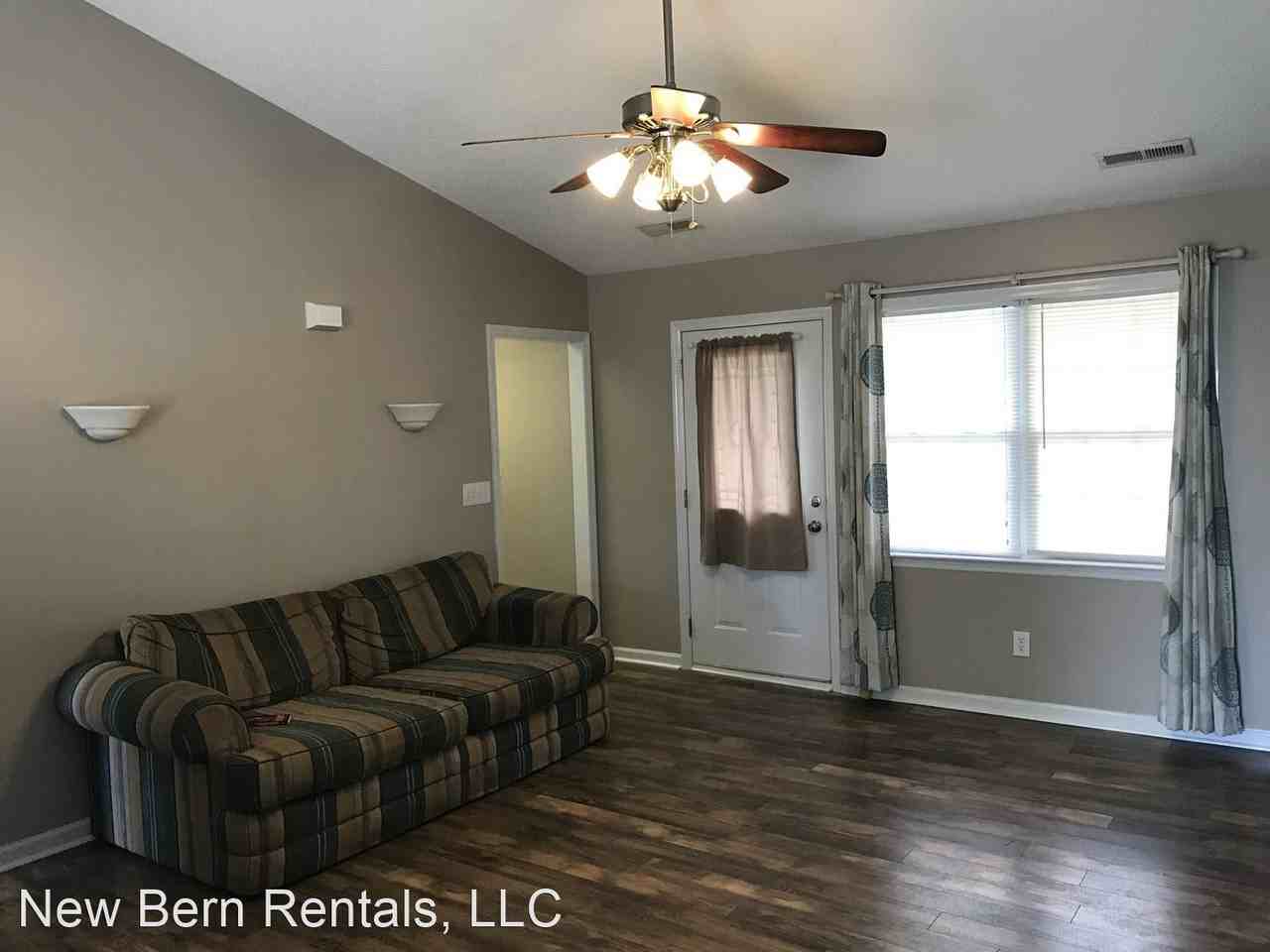 200 Commons Ct - Photo 2 of 18