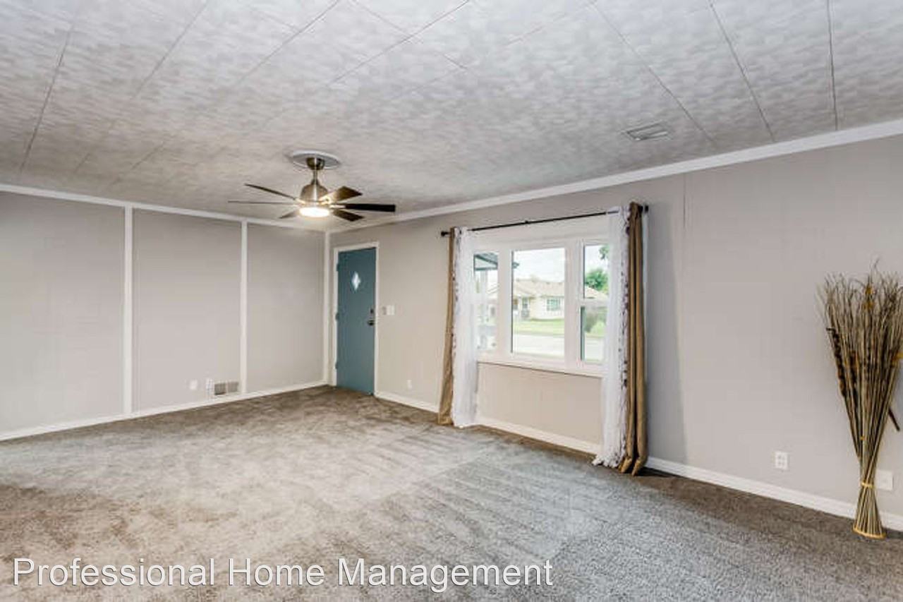 1608 Dearborn St - Photo 3 of 16