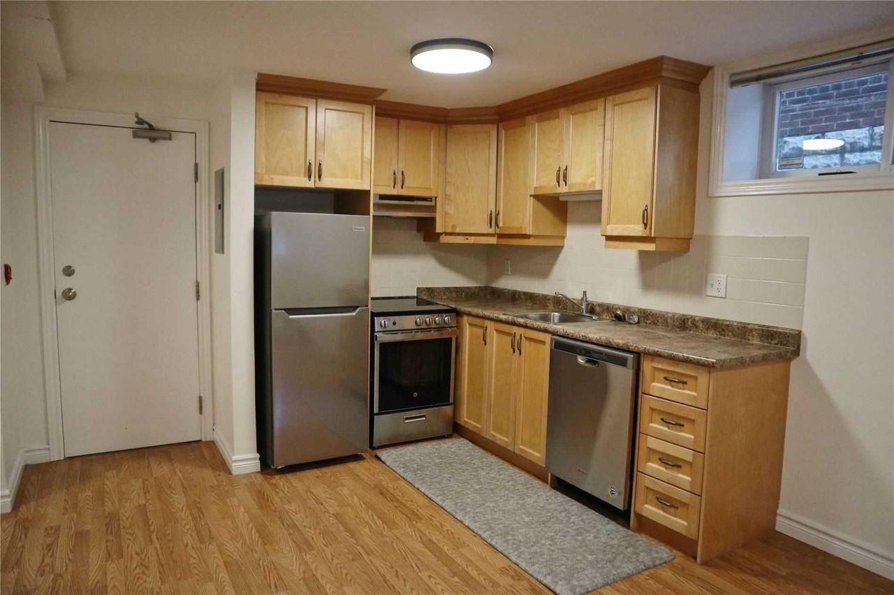 969 969 Avenue - Photo 3 of 8